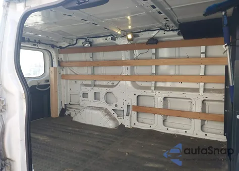 2019 Ford Transit-250 z USA, uszkodzony, nr VIN 1FTYR1ZM4KKB34781